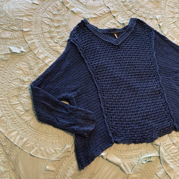 Free People Sweater - Picture 2 of 10